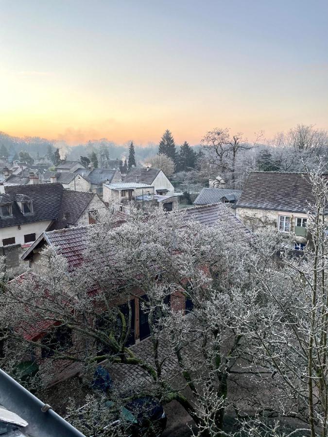 L'Atelier Des Magnolias Bed & Breakfast Aumont-en-Halatte Екстериор снимка